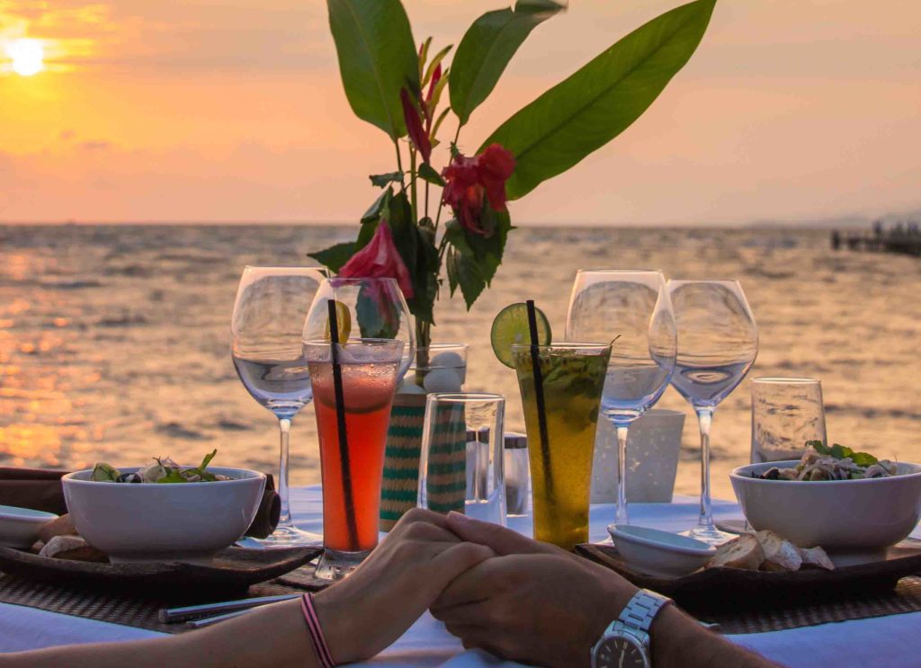 Dining Offers - Experience Extraordinary Dining | Samanea Beach Resort